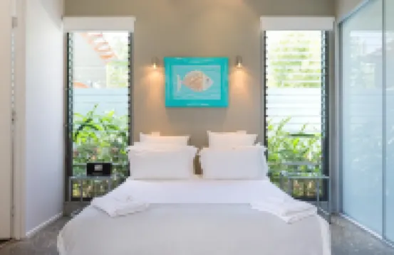 By the Beach B&B Self Contained Apartments