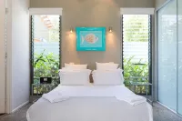 By the Beach B&B Self Contained Apartments