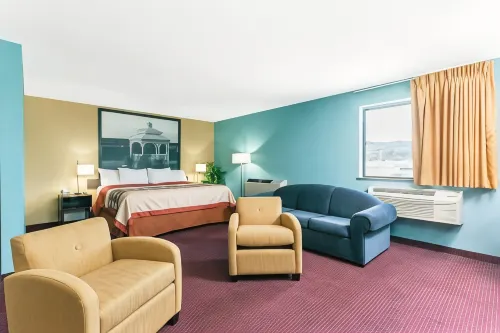 Super 8 by Wyndham Bath Hammondsport Area Hotels in Hammondsport