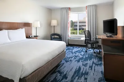 Fairfield Inn & Suites Tulsa Central Các khách sạn gần Whiteside Park