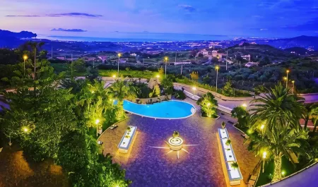 Hotel la Rosa Dei Venti Отели в г. Tonnarella