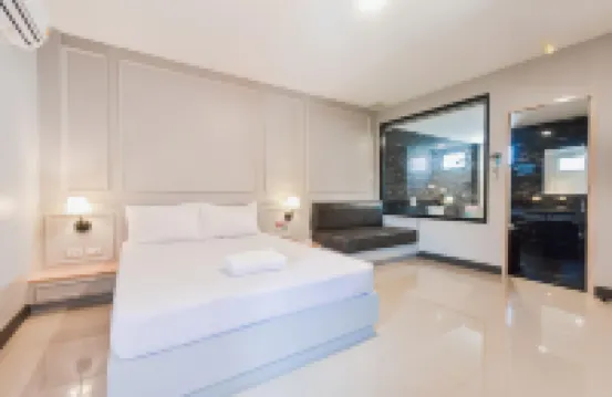 Nunglenkunmai Hotel Hotels in Bang Pla Soi