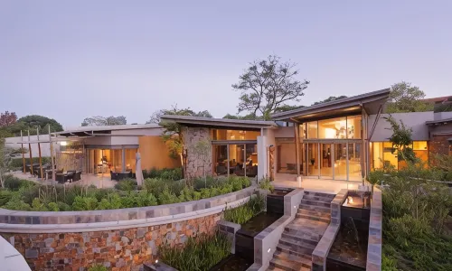 Seven Villa Hotel & Spa