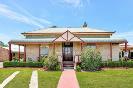 Warwick Settlers Inn