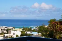 La Villa Azur Saint-Gilles - Reunion Island - Seaview, Pool, Beach & BBQ! Hotels in Saint-Paul