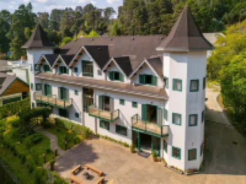 皮亞扎萊城堡 - 若爾當平原