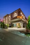 Emerald Retreat Hotels in Gavliwada