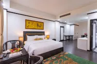 Hotel Lo Mustang - สระว่ายน้ำบนดาดฟ้า