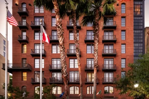 The Bohemian Hotel Savannah Riverfront, Autograph Collection