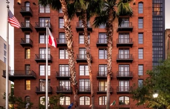 薩凡納河濱波西米亞酒店-傲途格精選