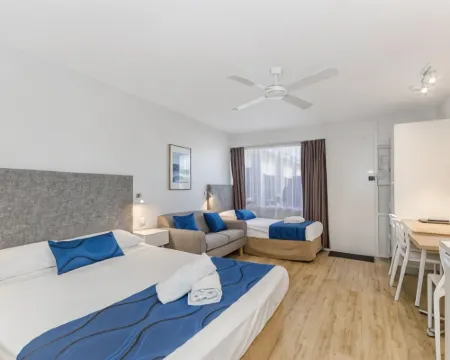 Beach House Motel Hotels in North Ward