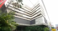 New Grand Park Hotel Hotel di Kecamatan Simokerto