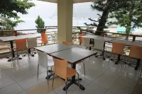 Pandu Lakeside Hotel Parapat Hotels in Parapat
