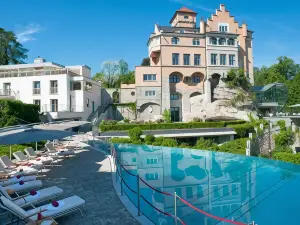 Hotel Schloss Mönchstein