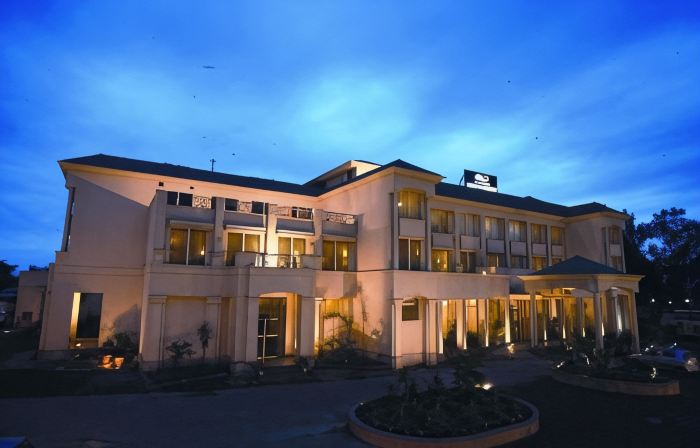 Ambrosia Sarovar Portico
