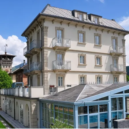 Hotel Lario