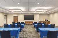 Holiday Inn Express & Suites Bessemer - Birmingham SW