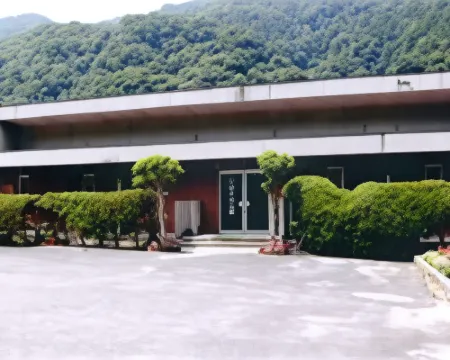 Business Hotel Mihara 三次市酒店