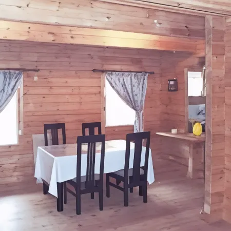 Cottage Mogi
