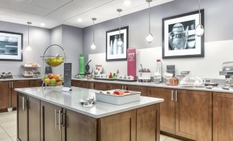 Hampton Inn & Suites Macon I-475