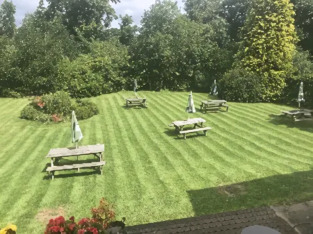 Stanley Arms Hotel Отели в г. Госфорт