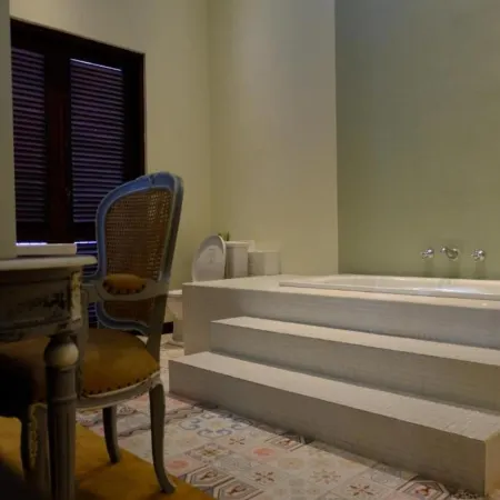 Bellecrown Rooms