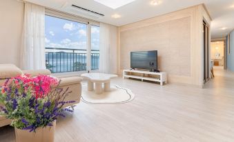 Geoje Island Eldorado Pool Villa