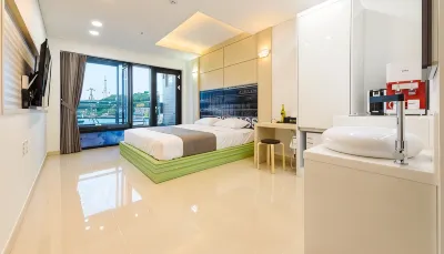 Yeosu Nangman 153 Pension Hotel di 