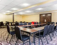 Comfort Inn & Suites Ballpark Area