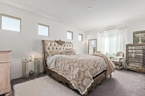 The Residence on Avalon - A Corporate Retreat and Customized Stay!