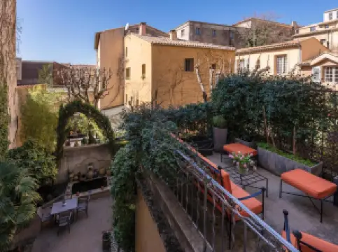 Hôtel Particulier le 28 - Spa & Art Luxury Design