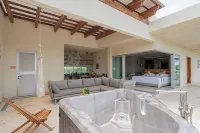 ヴァルハラ レジデンス バイ ビワ