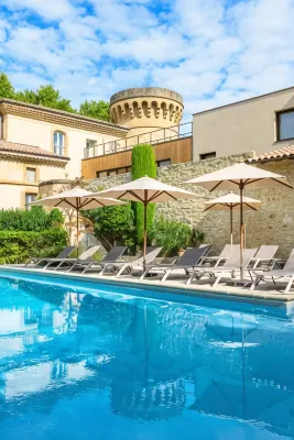 Château de Massillan Hotels in Bollene