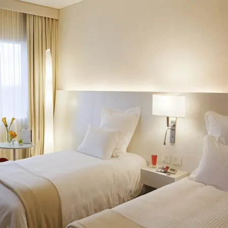 Pullman Rosario City Center