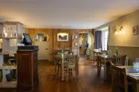 The Crown Hotel