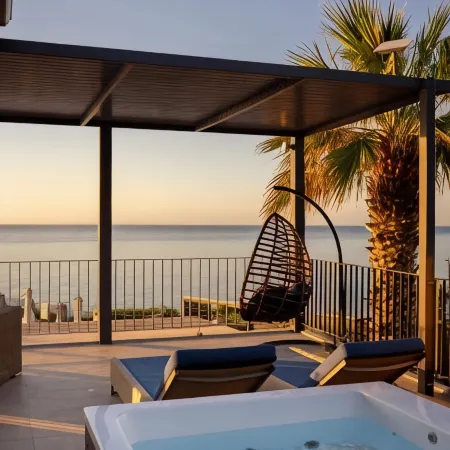 Blue Jasmine Hotel