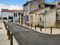 Villa in Camargue near Sandy Beaches