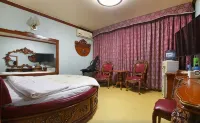 Daejeon Yongjeon Boryeong Motel Hotels near Dong-gu
