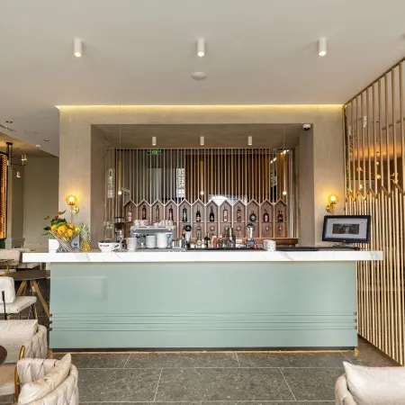 Ames Hotel & Spa