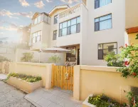 Kaifeng Yunshuli Homestay (Jinming Square Bianliang Xiaosong City) - Flughafentransfer
