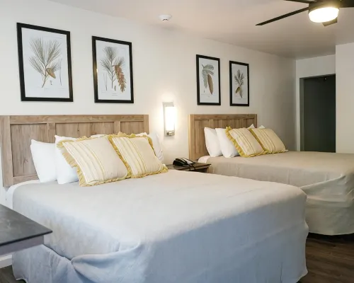 Yosemite Cedar Lodge Hotels in Mariposa County