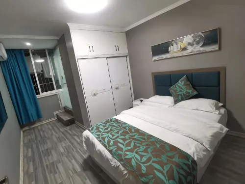 Wushan Haohui Business Hotel - Inns