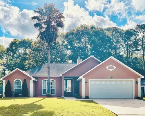 Ocean Springs Getaway Vacation Home Hotels in Gulf Park Estates