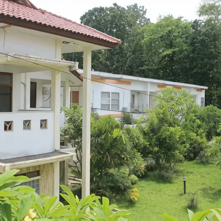 Guest House Eboni Madiun
