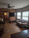 Cozy 2-bedroom apartment with WiFi, AC in Bessemer
