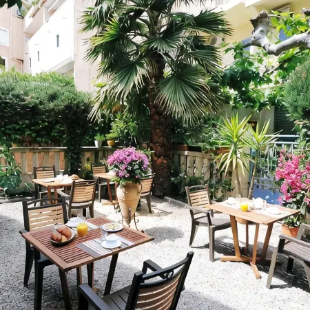 Hôtel le Chardon Bleu