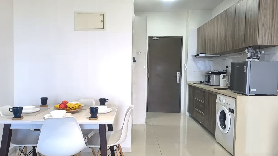 Central Park 2Pax Cozy Retreat Netflix BySTAY