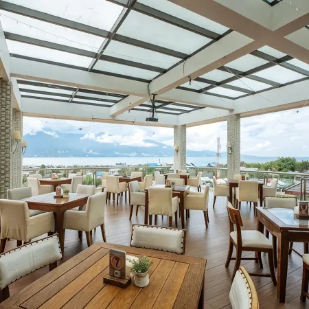 Sutan Raja Hotel & Convention Palu