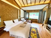 Weixi Yueting Yushe