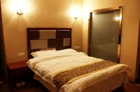 Yilong Tianli Hotel